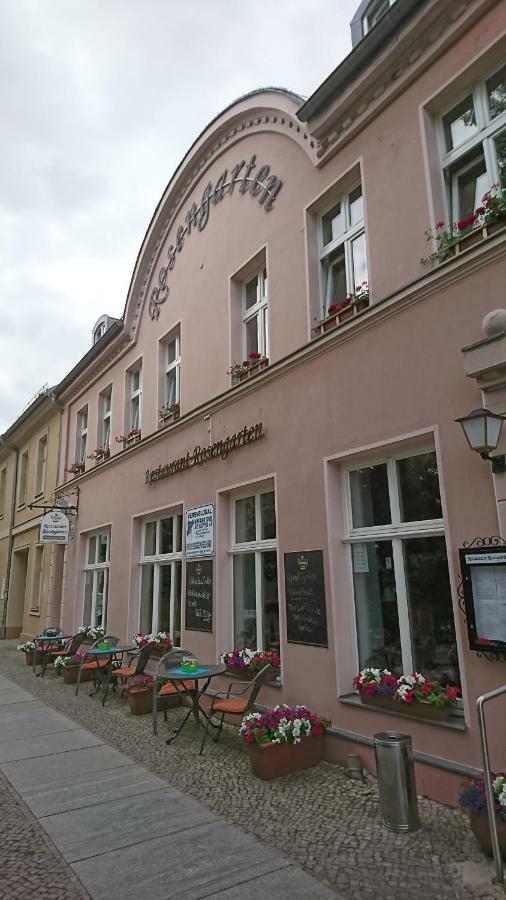 Restaurant Rosengarten Neuruppin Exterior photo
